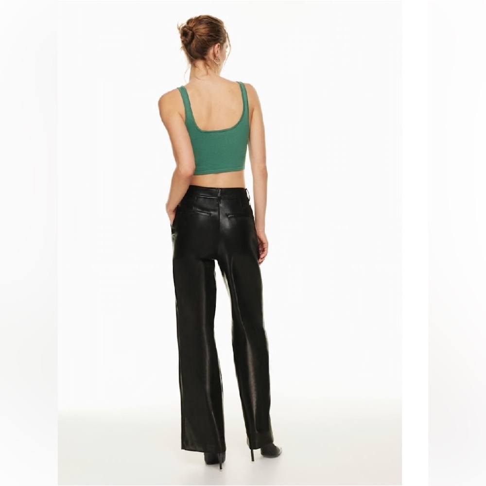 New Aritzia Babaton Sculpt Knit Squareneck Cropped Tank - Picture 3 of 10